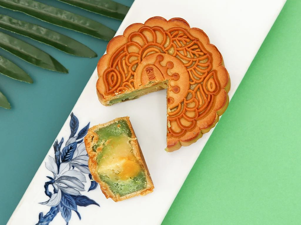 Bánh Kinh Đô đậu xanh lá dứa 2 trứng