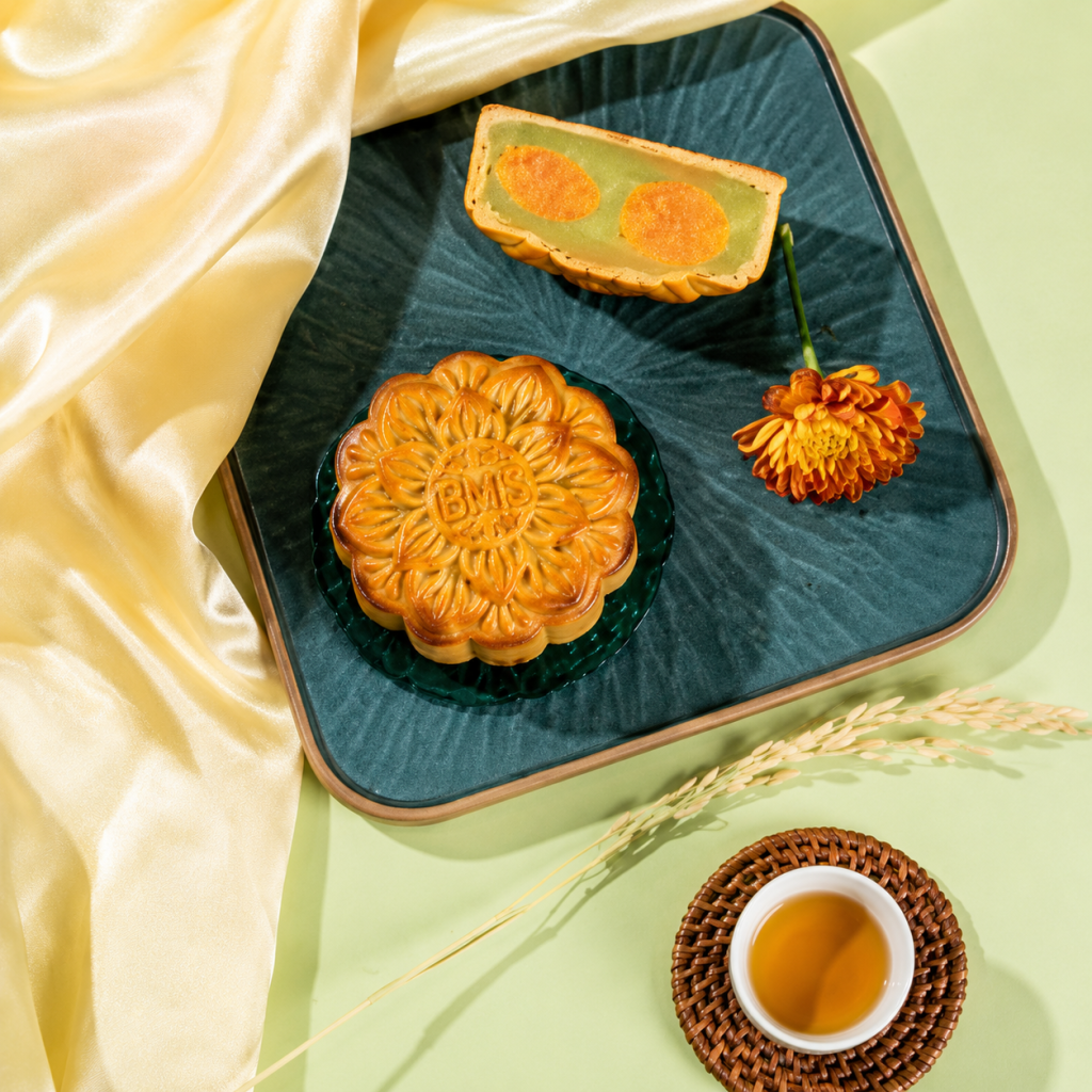 Bánh MK Hà Nội nướng đậu xanh lá dứa 2 trứng